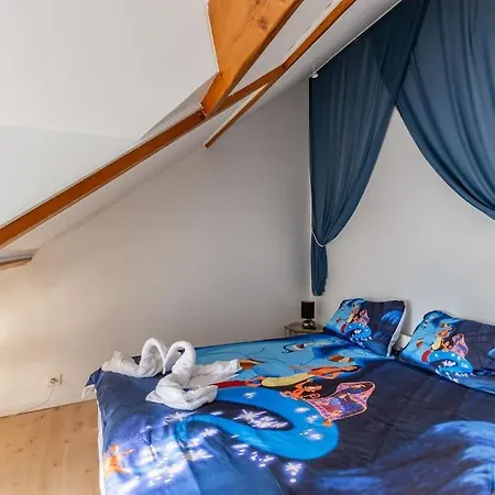 Aladdin's Hideaway Awaits You Appartement *
