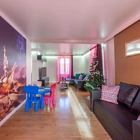 Aladdin's Hideaway Awaits You