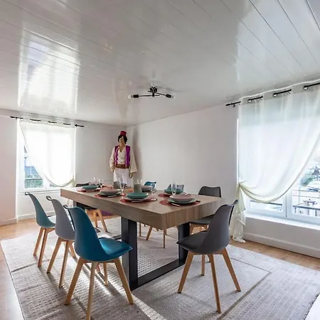 Aladdin's Hideaway Awaits You Appartement Montévrain